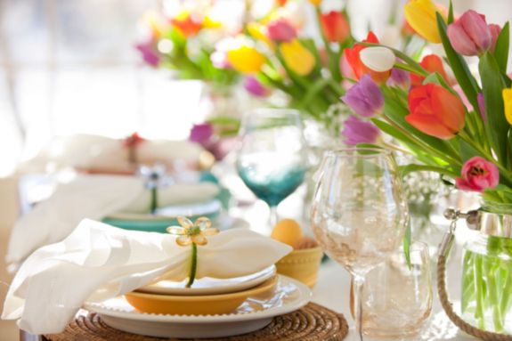 flowers and set table