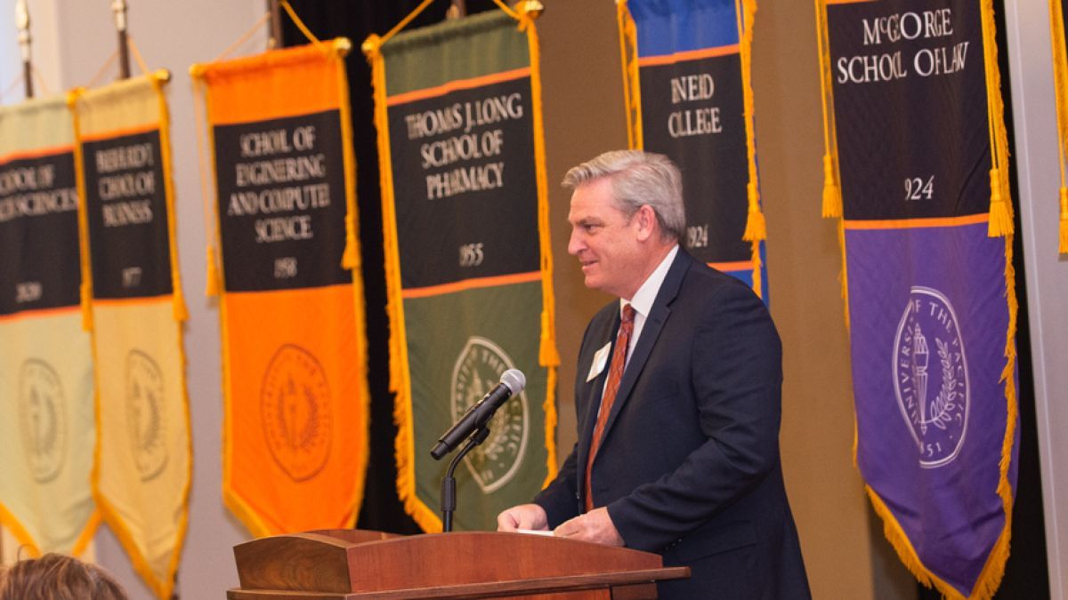 Lewis Gale is named as dean of the Eberhardt School of Business.
