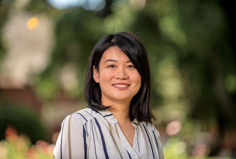 Dr. Xiaoyuan Han is the first researcher at University of the Pacific to receive the SuRE-First award from the National Institutes of Health. Her research, in collaboration with Stanford School of Medicine, will use state-of-the-art single-cell analysis and bioinformatic artificial intelligence tools. 